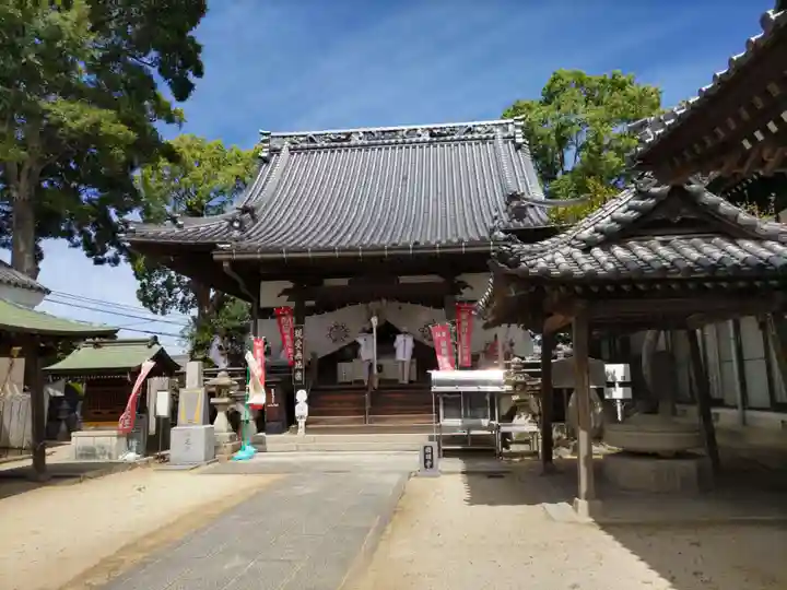 圓明寺(円明寺)の本殿・本堂