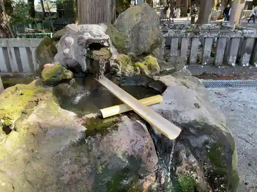 諏訪大社の手水舎