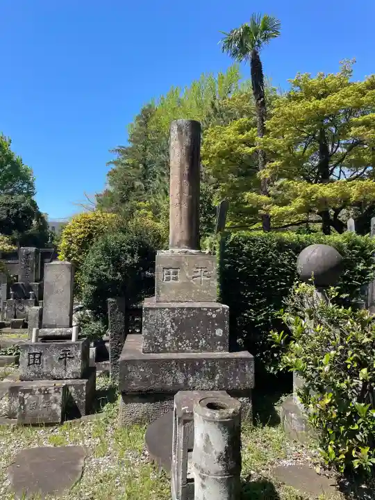 久成寺の{uncategorized: "未分類", other: "その他", undefined: "問題あり", building: "その他建物", grave: "お墓", sacred_gate: "鳥居", guardian: "狛犬", statue: "像", buddha: "仏像", history: "歴史", nature: "自然", garden: "庭園", animal: "動物", pagoda: "塔", temizu: "手水舎", mountain_gate: "山門・神門", sanctuary: "本殿・本堂", subordinate: "末社・摂社", art: "芸術", scenery: "景色", jizo: "地蔵", ema: "絵馬", goshuin: "御朱印", omikuji: "おみくじ", items: "授与品その他", amulet: "お守り", goshuincho: "御朱印帳", eats: "食事", festival: "お祭り", votive_dance: "神楽", shichigosan: "七五三参", wedding: "結婚式", experience: "体験その他", initially: "初詣", around: "周辺", anti_infection: "感染症対策"}
