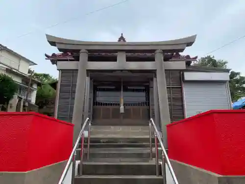 稲荷神社の鳥居