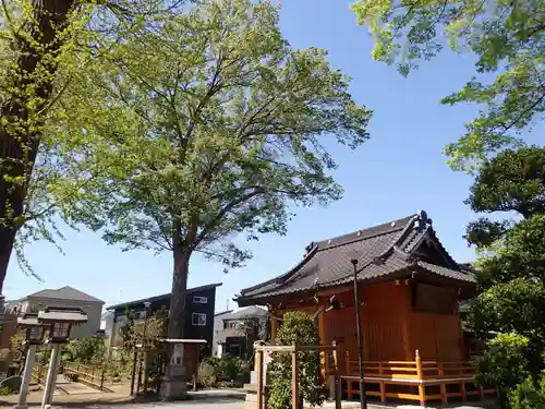 足立神社の本殿・本堂