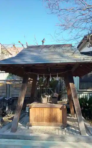 御嶽社（与野七福神弁財天）の手水舎