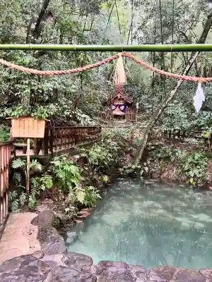 八重垣神社の{uncategorized: "未分類", other: "その他", undefined: "問題あり", building: "その他建物", grave: "お墓", sacred_gate: "鳥居", guardian: "狛犬", statue: "像", buddha: "仏像", history: "歴史", nature: "自然", garden: "庭園", animal: "動物", pagoda: "塔", temizu: "手水舎", mountain_gate: "山門・神門", sanctuary: "本殿・本堂", subordinate: "末社・摂社", art: "芸術", scenery: "景色", jizo: "地蔵", ema: "絵馬", goshuin: "御朱印", omikuji: "おみくじ", items: "授与品その他", amulet: "お守り", goshuincho: "御朱印帳", eats: "食事", festival: "お祭り", votive_dance: "神楽", shichigosan: "七五三参", wedding: "結婚式", experience: "体験その他", initially: "初詣", around: "周辺", anti_infection: "感染症対策"}