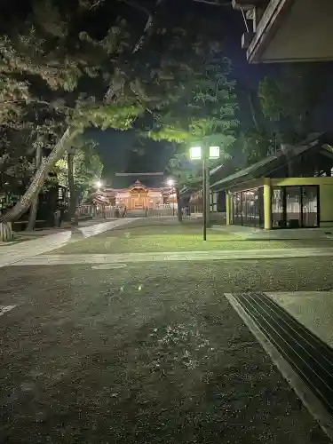 茨木神社の{uncategorized: "未分類", other: "その他", undefined: "問題あり", building: "その他建物", grave: "お墓", sacred_gate: "鳥居", guardian: "狛犬", statue: "像", buddha: "仏像", history: "歴史", nature: "自然", garden: "庭園", animal: "動物", pagoda: "塔", temizu: "手水舎", mountain_gate: "山門・神門", sanctuary: "本殿・本堂", subordinate: "末社・摂社", art: "芸術", scenery: "景色", jizo: "地蔵", ema: "絵馬", goshuin: "御朱印", omikuji: "おみくじ", items: "授与品その他", amulet: "お守り", goshuincho: "御朱印帳", eats: "食事", festival: "お祭り", votive_dance: "神楽", shichigosan: "七五三参", wedding: "結婚式", experience: "体験その他", initially: "初詣", around: "周辺", anti_infection: "感染症対策"}