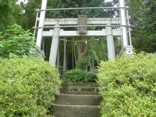 勝田杉山神社の鳥居