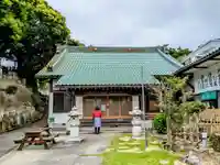 西方寺の本殿・本堂