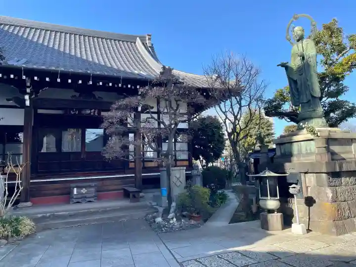瑞泰寺の{uncategorized: "未分類", other: "その他", undefined: "問題あり", building: "その他建物", grave: "お墓", sacred_gate: "鳥居", guardian: "狛犬", statue: "像", buddha: "仏像", history: "歴史", nature: "自然", garden: "庭園", animal: "動物", pagoda: "塔", temizu: "手水舎", mountain_gate: "山門・神門", sanctuary: "本殿・本堂", subordinate: "末社・摂社", art: "芸術", scenery: "景色", jizo: "地蔵", ema: "絵馬", goshuin: "御朱印", omikuji: "おみくじ", items: "授与品その他", amulet: "お守り", goshuincho: "御朱印帳", eats: "食事", festival: "お祭り", votive_dance: "神楽", shichigosan: "七五三参", wedding: "結婚式", experience: "体験その他", initially: "初詣", around: "周辺", anti_infection: "感染症対策"}