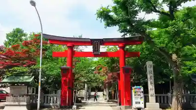 彌彦神社　(伊夜日子神社)の鳥居