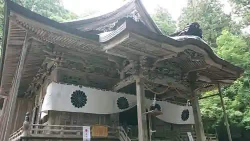 戸隠神社宝光社の本殿