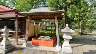 八幡秋田神社の手水舎