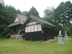 神明社の本殿