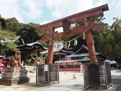 由加山 由加神社本宮の鳥居