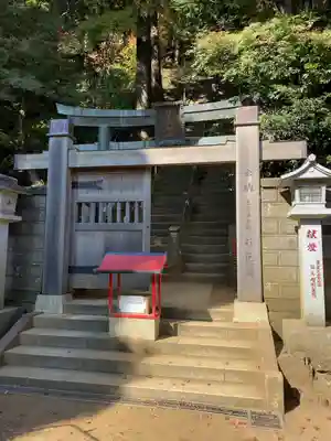 大山阿夫利神社の山門・神門