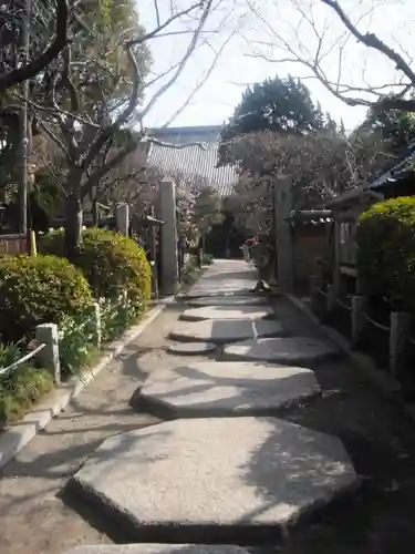 宝戒寺の庭園