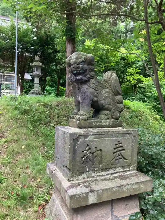 由仁神社(北海道)