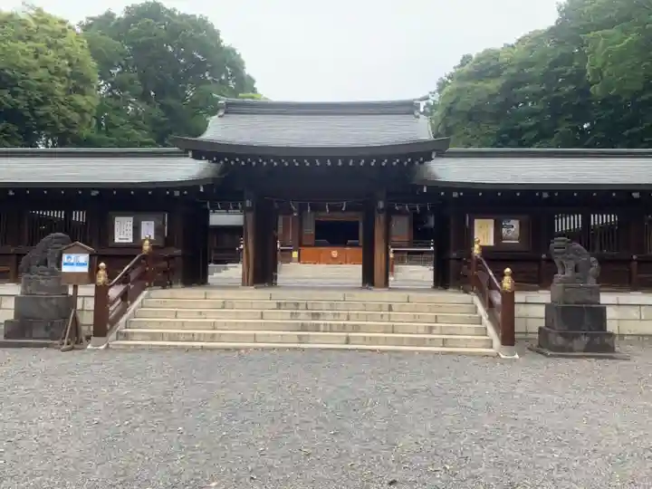 井草八幡宮の山門・神門