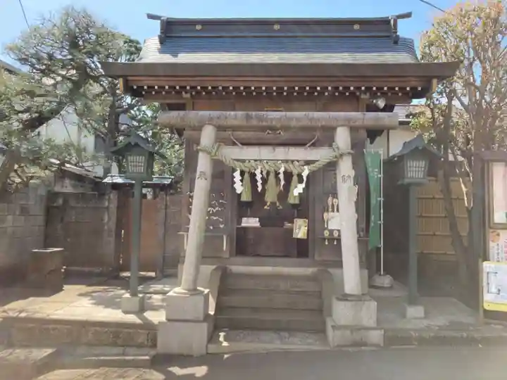 太子堂八幡神社の末社・摂社