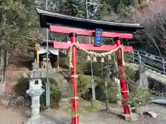 新倉富士浅間神社の鳥居