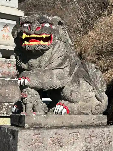 中之嶽神社の狛犬