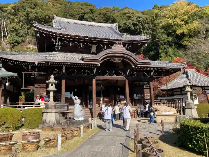 三室戸寺の本殿・本堂