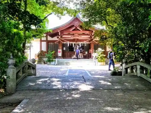 萱津神社の本殿