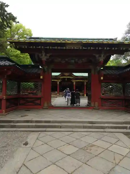 根津神社の山門・神門