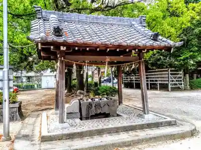 野田八幡宮の手水舎