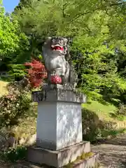 八海山尊神社の狛犬