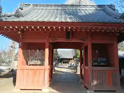 諏訪神社の{uncategorized: "未分類", other: "その他", undefined: "問題あり", building: "その他建物", grave: "お墓", sacred_gate: "鳥居", guardian: "狛犬", statue: "像", buddha: "仏像", history: "歴史", nature: "自然", garden: "庭園", animal: "動物", pagoda: "塔", temizu: "手水舎", mountain_gate: "山門・神門", sanctuary: "本殿・本堂", subordinate: "末社・摂社", art: "芸術", scenery: "景色", jizo: "地蔵", ema: "絵馬", goshuin: "御朱印", omikuji: "おみくじ", items: "授与品その他", amulet: "お守り", goshuincho: "御朱印帳", eats: "食事", festival: "お祭り", votive_dance: "神楽", shichigosan: "七五三参", wedding: "結婚式", experience: "体験その他", initially: "初詣", around: "周辺", anti_infection: "感染症対策"}