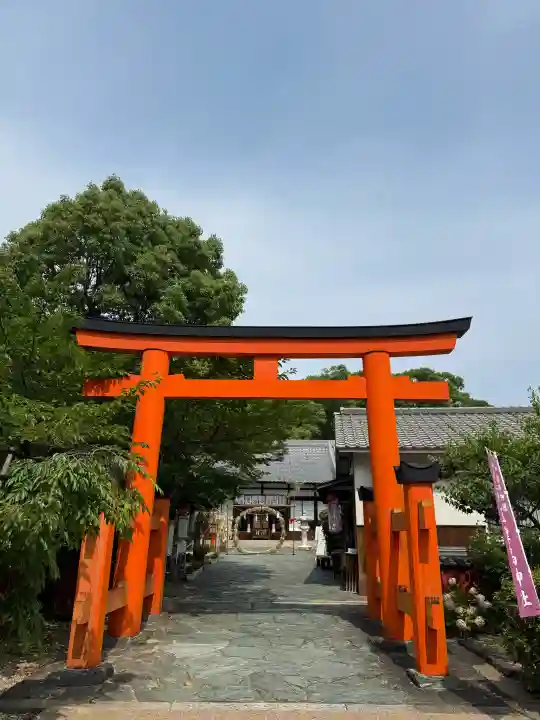 玉津島神社の{uncategorized: "未分類", other: "その他", undefined: "問題あり", building: "その他建物", grave: "お墓", sacred_gate: "鳥居", guardian: "狛犬", statue: "像", buddha: "仏像", history: "歴史", nature: "自然", garden: "庭園", animal: "動物", pagoda: "塔", temizu: "手水舎", mountain_gate: "山門・神門", sanctuary: "本殿・本堂", subordinate: "末社・摂社", art: "芸術", scenery: "景色", jizo: "地蔵", ema: "絵馬", goshuin: "御朱印", omikuji: "おみくじ", items: "授与品その他", amulet: "お守り", goshuincho: "御朱印帳", eats: "食事", festival: "お祭り", votive_dance: "神楽", shichigosan: "七五三参", wedding: "結婚式", experience: "体験その他", initially: "初詣", around: "周辺", anti_infection: "感染症対策"}