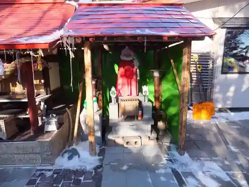 出雲大社三神教会の末社・摂社