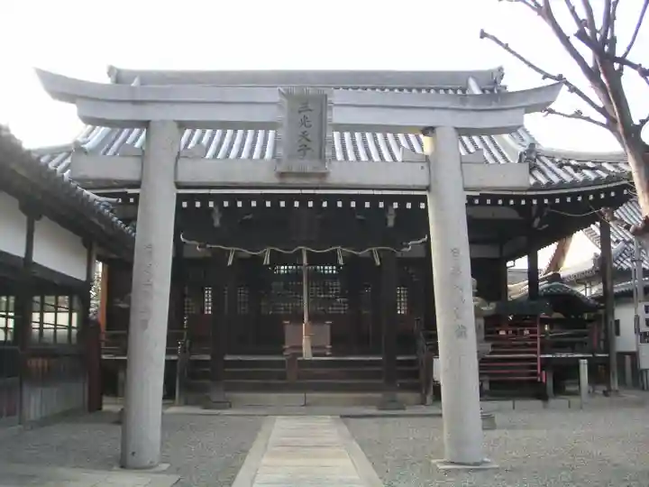 本興寺の末社・摂社