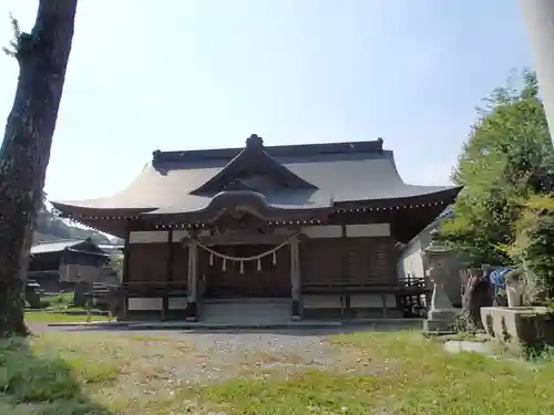白人神社の本殿・本堂