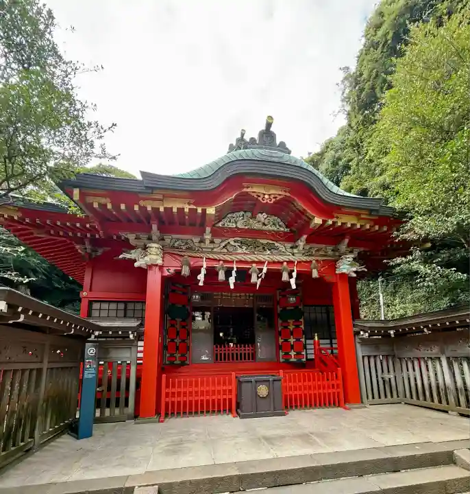 江島神社の本殿・本堂