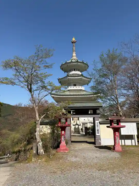 鳥居観音の{uncategorized: "未分類", other: "その他", undefined: "問題あり", building: "その他建物", grave: "お墓", sacred_gate: "鳥居", guardian: "狛犬", statue: "像", buddha: "仏像", history: "歴史", nature: "自然", garden: "庭園", animal: "動物", pagoda: "塔", temizu: "手水舎", mountain_gate: "山門・神門", sanctuary: "本殿・本堂", subordinate: "末社・摂社", art: "芸術", scenery: "景色", jizo: "地蔵", ema: "絵馬", goshuin: "御朱印", omikuji: "おみくじ", items: "授与品その他", amulet: "お守り", goshuincho: "御朱印帳", eats: "食事", festival: "お祭り", votive_dance: "神楽", shichigosan: "七五三参", wedding: "結婚式", experience: "体験その他", initially: "初詣", around: "周辺", anti_infection: "感染症対策"}