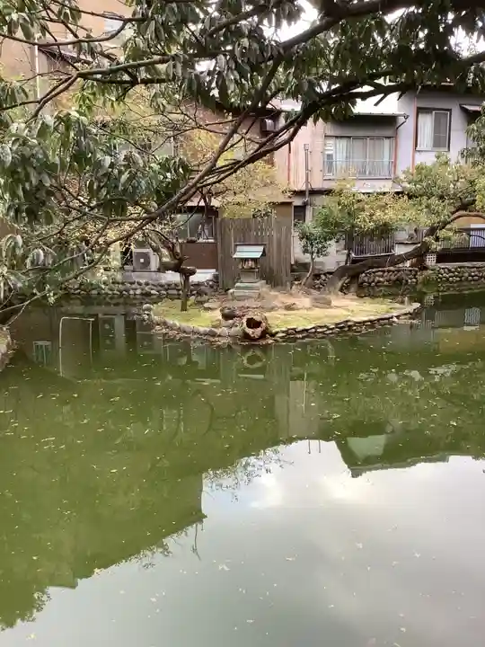川原神社の末社・摂社