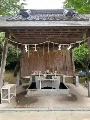 鎌数伊勢大神宮の{uncategorized: "未分類", other: "その他", undefined: "問題あり", building: "その他建物", grave: "お墓", sacred_gate: "鳥居", guardian: "狛犬", statue: "像", buddha: "仏像", history: "歴史", nature: "自然", garden: "庭園", animal: "動物", pagoda: "塔", temizu: "手水舎", mountain_gate: "山門・神門", sanctuary: "本殿・本堂", subordinate: "末社・摂社", art: "芸術", scenery: "景色", jizo: "地蔵", ema: "絵馬", goshuin: "御朱印", omikuji: "おみくじ", items: "授与品その他", amulet: "お守り", goshuincho: "御朱印帳", eats: "食事", festival: "お祭り", votive_dance: "神楽", shichigosan: "七五三参", wedding: "結婚式", experience: "体験その他", initially: "初詣", around: "周辺", anti_infection: "感染症対策"}