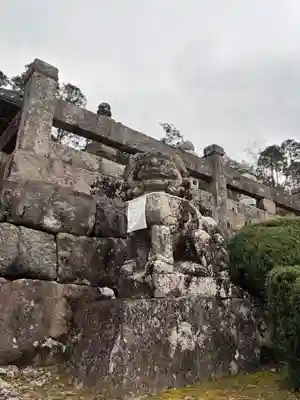 春日神社の狛犬