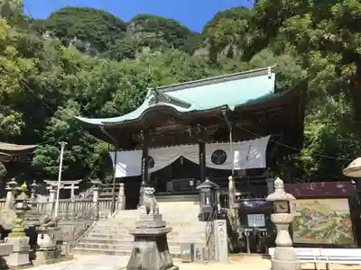 八栗寺の本殿・本堂
