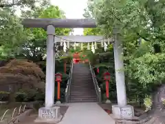 穴八幡宮の鳥居