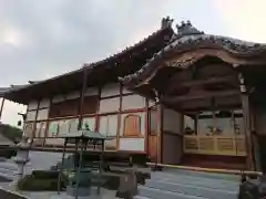 禅原寺の本殿