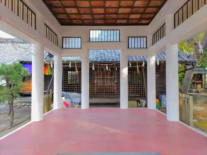 憶感神社(神守町)の本殿・本堂