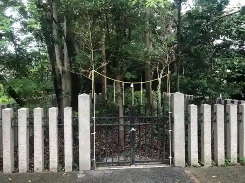 許波多神社（小幡東中鎮座）のお墓