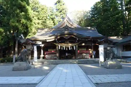 白山比咩神社の本殿