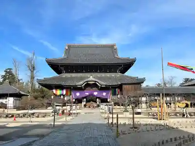 本山専修寺(三重県)