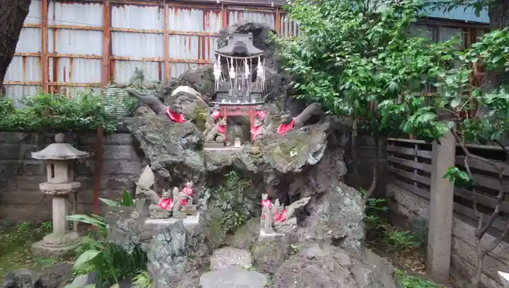 飛木稲荷神社(東京都)