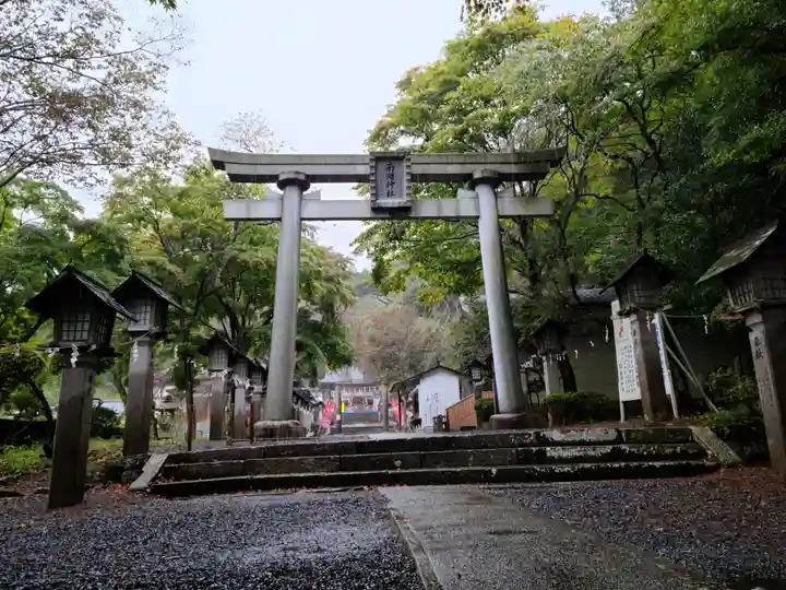 南湖神社の鳥居