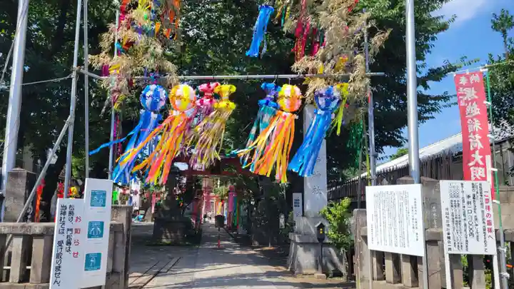 塚越稲荷神社のその他建物