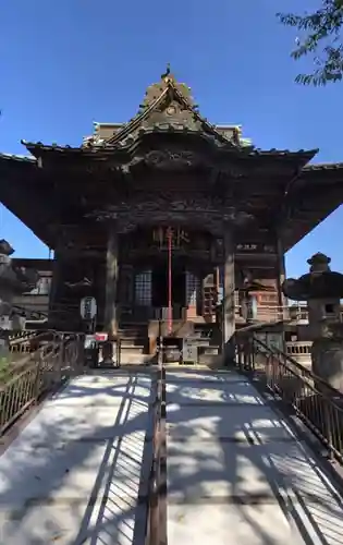 秩父札所十三番 慈眼寺の本殿・本堂