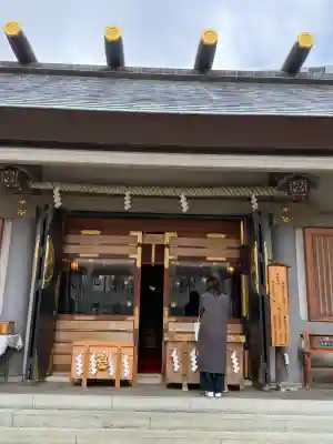 芝大神宮の{uncategorized: "未分類", other: "その他", undefined: "問題あり", building: "その他建物", grave: "お墓", sacred_gate: "鳥居", guardian: "狛犬", statue: "像", buddha: "仏像", history: "歴史", nature: "自然", garden: "庭園", animal: "動物", pagoda: "塔", temizu: "手水舎", mountain_gate: "山門・神門", sanctuary: "本殿・本堂", subordinate: "末社・摂社", art: "芸術", scenery: "景色", jizo: "地蔵", ema: "絵馬", goshuin: "御朱印", omikuji: "おみくじ", items: "授与品その他", amulet: "お守り", goshuincho: "御朱印帳", eats: "食事", festival: "お祭り", votive_dance: "神楽", shichigosan: "七五三参", wedding: "結婚式", experience: "体験その他", initially: "初詣", around: "周辺", anti_infection: "感染症対策"}